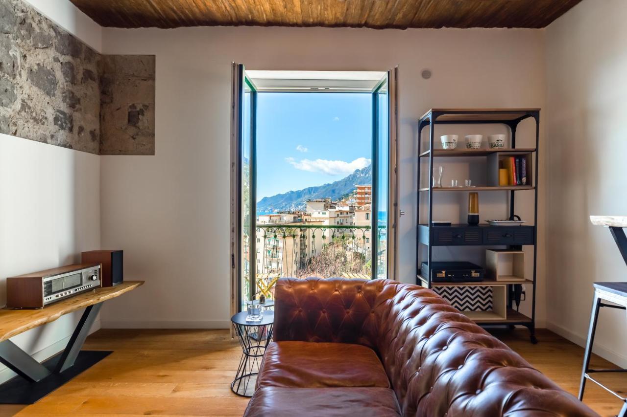 Starhost - Minerva Suite Salerno Bagian luar foto